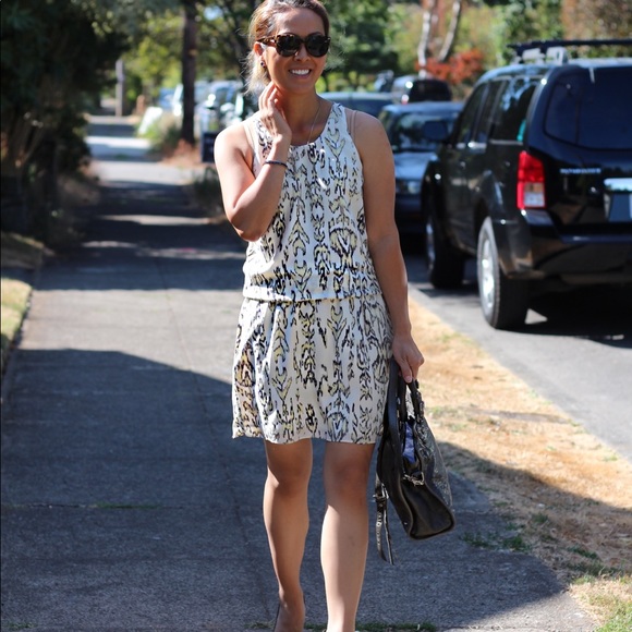 Waverly Grey Midi Abstract Print Silk  Dress - Picture 2 of 8